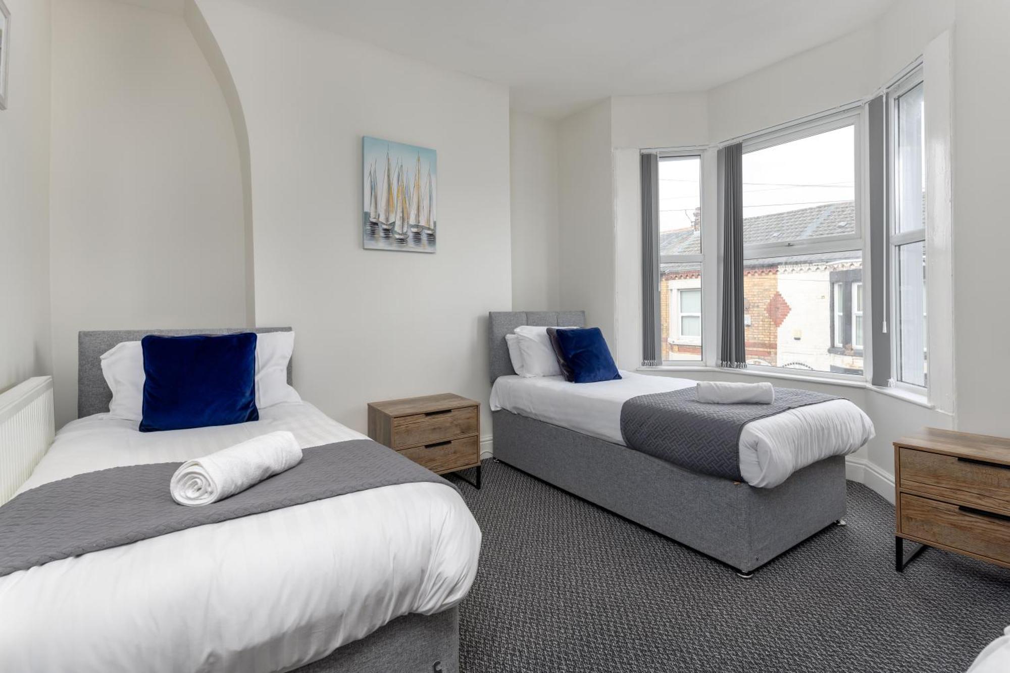 Newcombe House - Air Host & - Free Parking Liverpool