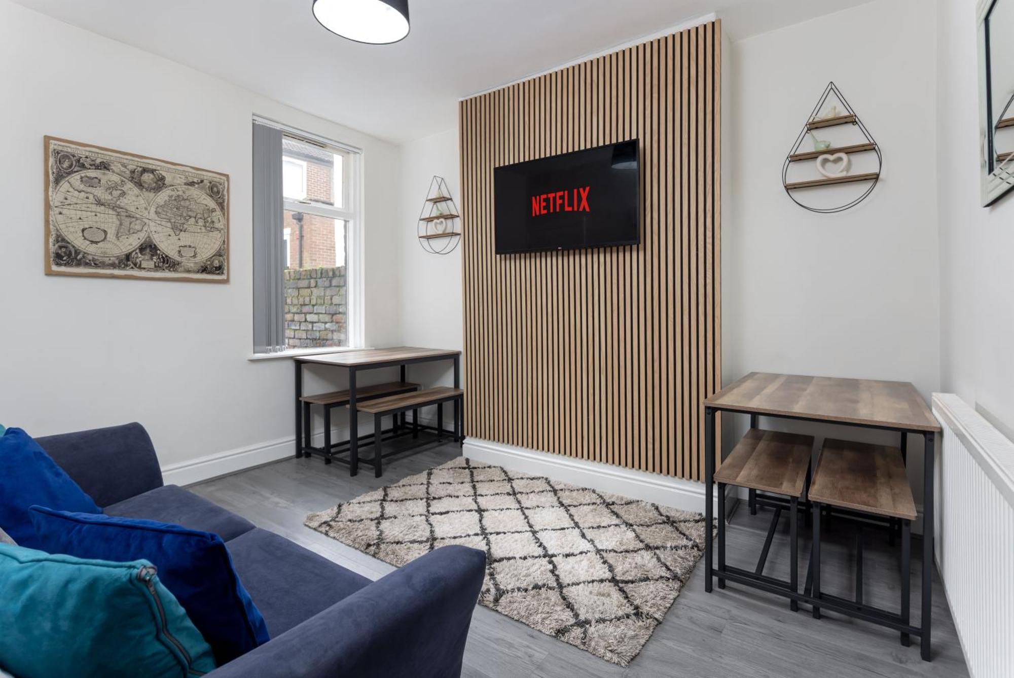 Holiday home Newcombe House - Air Host & - Free Parking