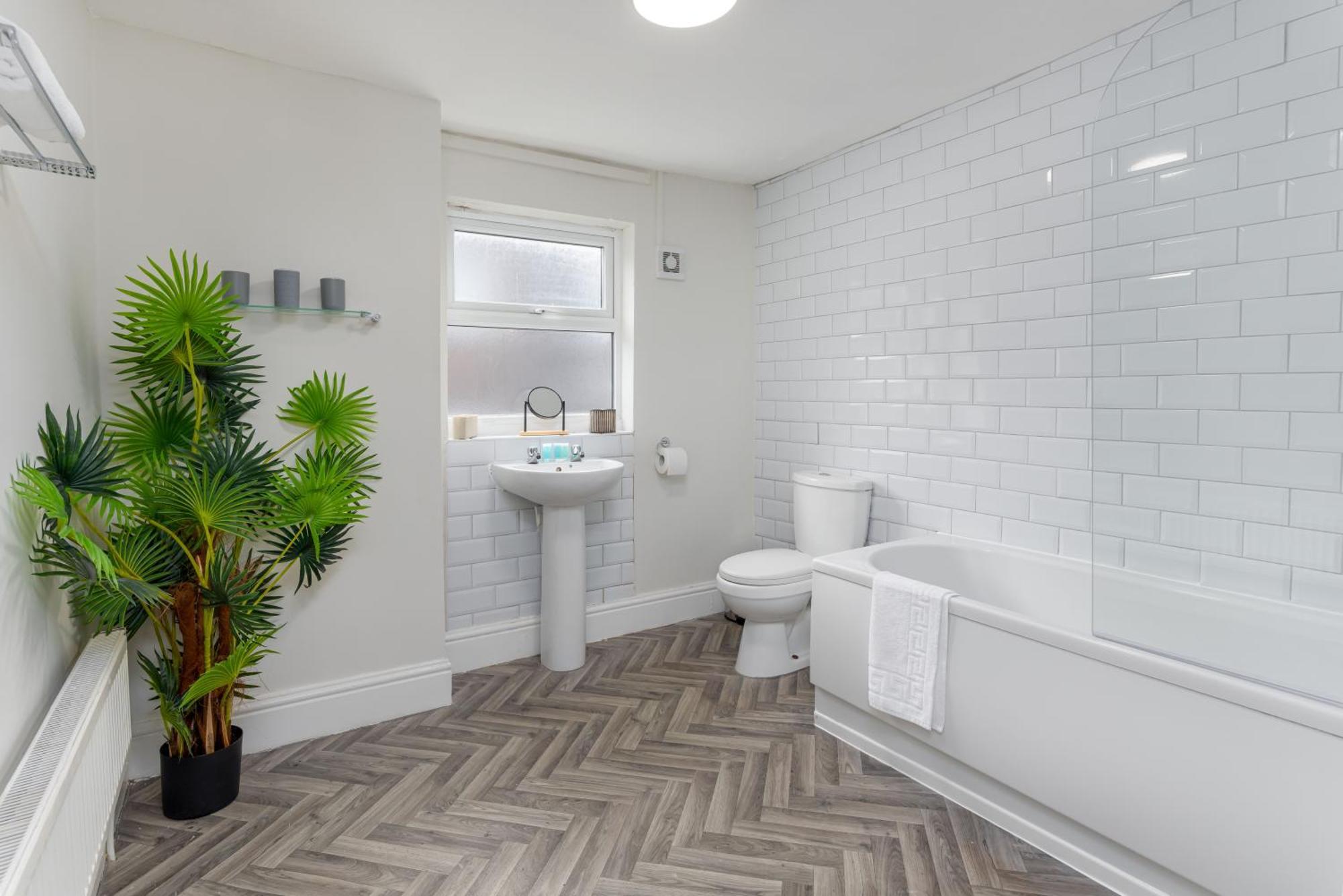 Newcombe House - Air Host & - Free Parking * Liverpool