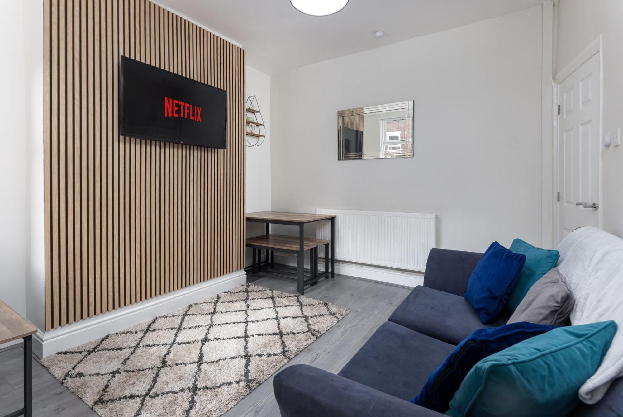 Newcombe House - Air Host & - Free Parking Liverpool