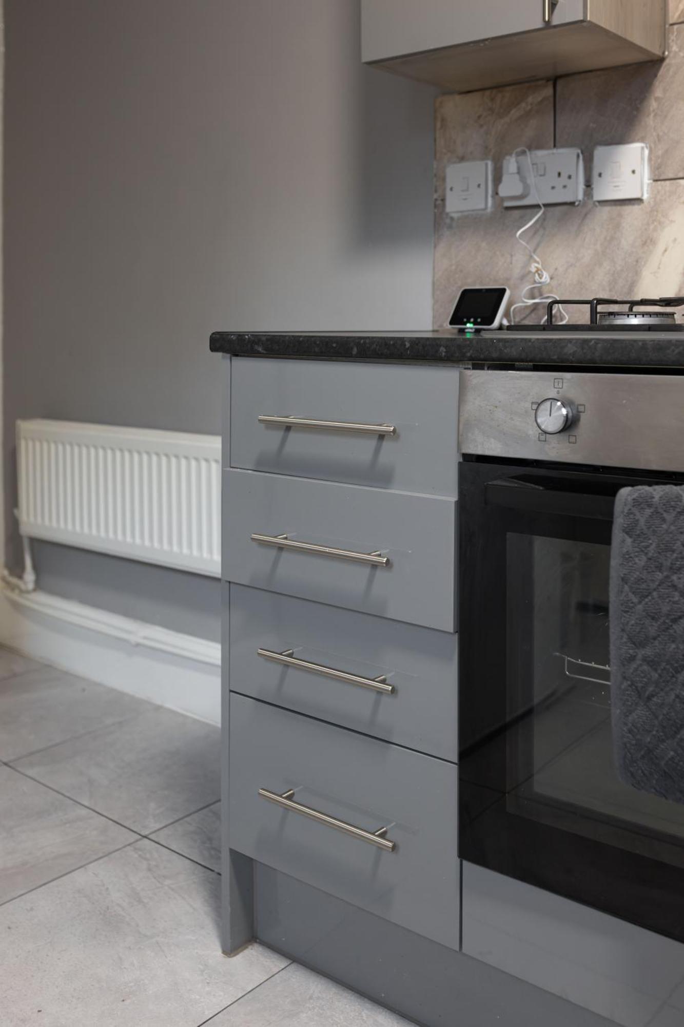 Newcombe House - Air Host & - Free Parking Holiday home Liverpool